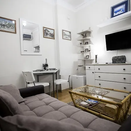 Apartment Charlie Perfect Price Belgrade Exterior photo
